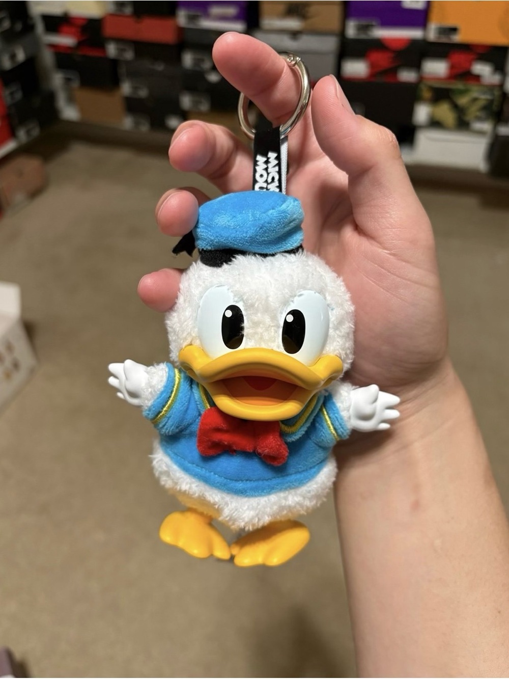 AUTHENTIC Pop Mart Disney Mickey Family Cute Together Plush Keychain DONALD DUCK